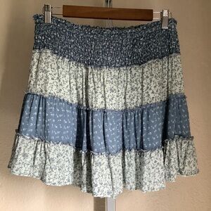 American Eagle Women’s Skirt Size Medium